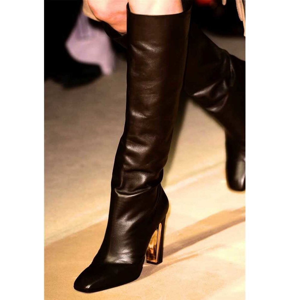 Изображение Кожаные cапоги Ferragamo